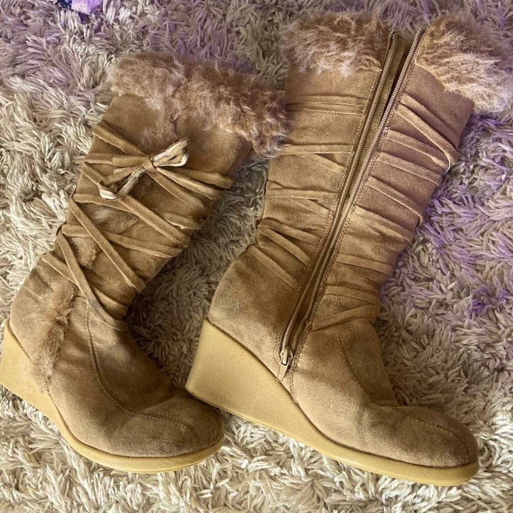 Super groovy fur boots